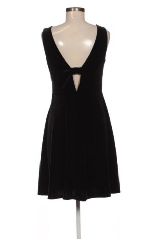 Sukienka Esprit, Rozmiar M, Kolor Czarny, Cena 63,99 zł