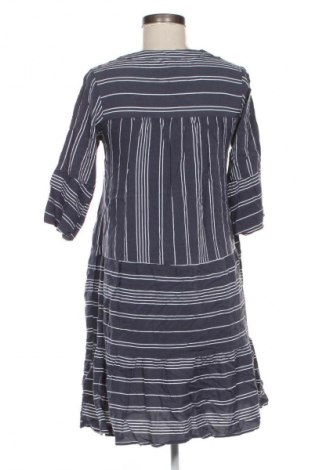 Kleid Essentials, Größe S, Farbe Mehrfarbig, Preis € 10,99