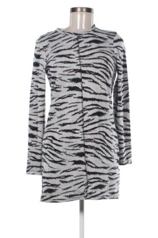 Sukienka F&F, Rozmiar M, Kolor Kolorowy, Cena 89,89 zł