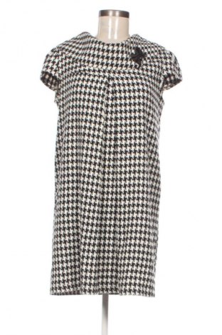 Рокля Fervente, Размер M, Цвят Многоцветен, Цена 39,14 лв.