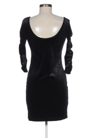 Рокля Forcast, Размер M, Цвят Многоцветен, Цена 61,94 лв.