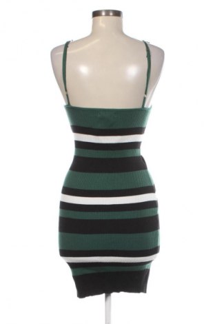 Kleid Giorgia, Größe M, Farbe Mehrfarbig, Preis € 13,99