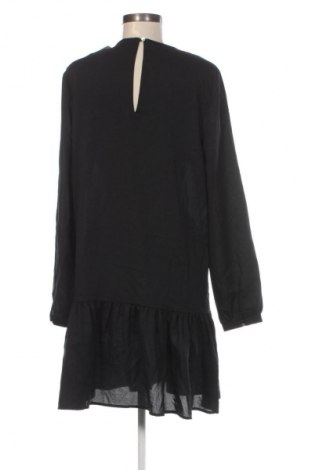 Рокля Goa Goa, Размер M, Цвят Черен, Цена 22,99 лв.