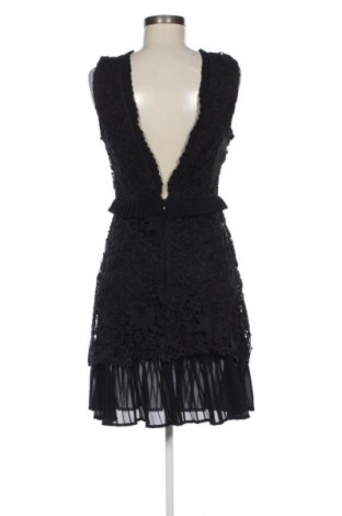 Sukienka Guess, Rozmiar M, Kolor Czarny, Cena 414,62 zł