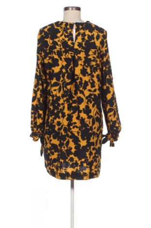 Šaty  H&M, Velikost M, Barva Vícebarevné, Cena  249,00 Kč