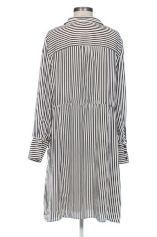 Šaty  H&M, Velikost XL, Barva Vícebarevné, Cena  494,00 Kč