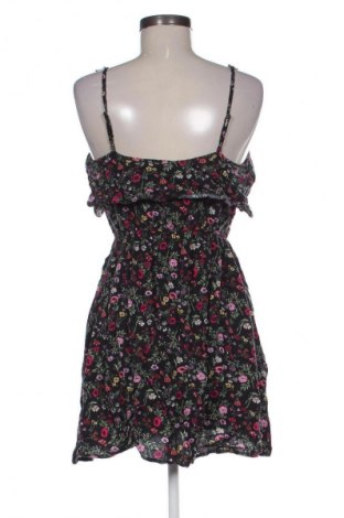 Рокля H&M, Размер M, Цвят Многоцветен, Цена 39,10 лв.