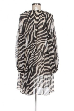 Rochie H&M, Mărime M, Culoare Multicolor, Preț 102,89 Lei