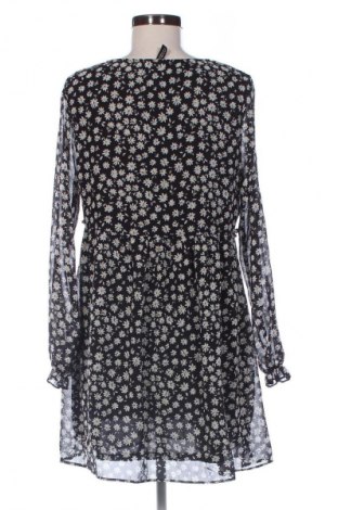 Kleid H&M Divided, Größe M, Farbe Mehrfarbig, Preis € 10,99