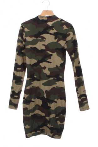 Kleid H&M Divided, Größe XS, Farbe Mehrfarbig, Preis 7,99 €