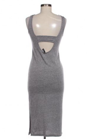 Kleid H&M Divided, Größe S, Farbe Mehrfarbig, Preis € 20,02