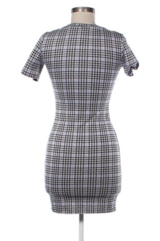 Kleid H&M Divided, Größe S, Farbe Mehrfarbig, Preis € 19,95