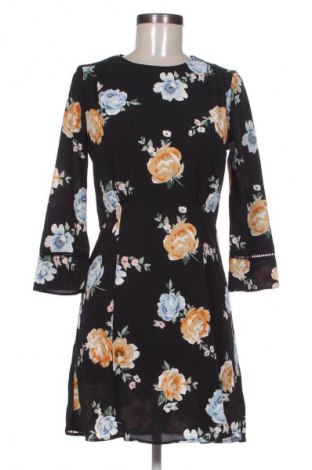 Рокля H&M Divided, Размер S, Цвят Многоцветен, Цена 39,00 лв.