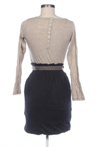 Рокля Hoss Intropia, Размер S, Цвят Многоцветен, Цена 82,00 лв.