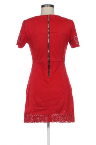 Šaty  In Vogue, Velikost M, Barva Červená, Cena  495,00 Kč