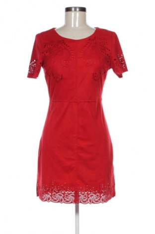 Šaty  In Vogue, Velikost M, Barva Červená, Cena  495,00 Kč
