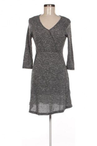 Рокля Janina, Размер M, Цвят Многоцветен, Цена 10,99 лв.