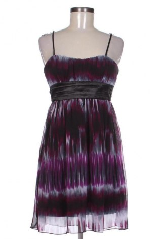 Šaty  Jennifer Taylor, Velikost M, Barva Vícebarevné, Cena  494,00 Kč