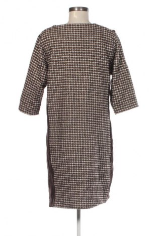 Рокля LC Waikiki, Размер XL, Цвят Многоцветен, Цена 21,99 лв.