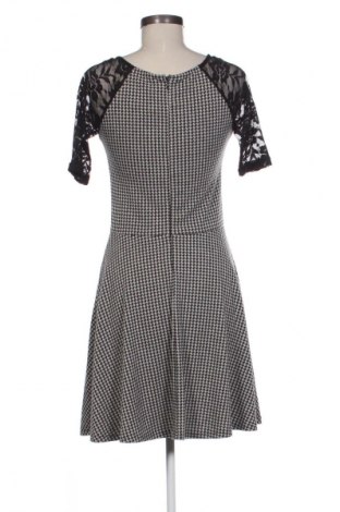 Šaty  Lilia, Veľkosť M, Farba Viacfarebná, Cena  24,55 €