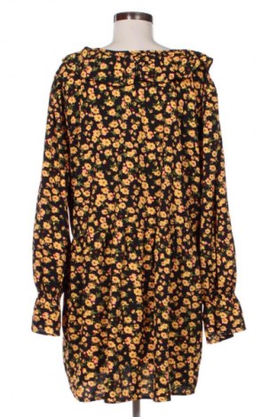 Φόρεμα Limited, Μέγεθος 3XL, Χρώμα Πολύχρωμο, Τιμή 20,02 €