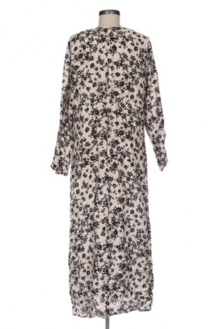 Рокля Lindex, Размер XL, Цвят Многоцветен, Цена 39,00 лв.