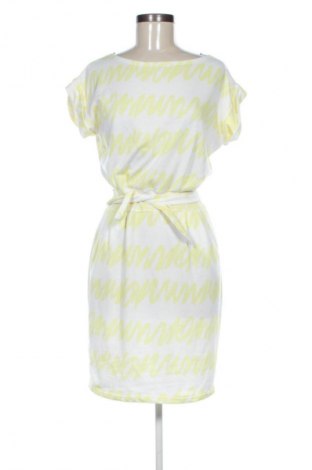 Rochie Lipstick, Mărime M, Culoare Multicolor, Preț 102,70 Lei