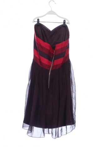 Šaty  Lipsy London, Velikost M, Barva Fialová, Cena  1 178,00 Kč