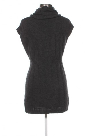 Šaty  Lisa Tossa, Veľkosť M, Farba Sivá, Cena  24,55 €