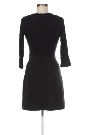 Sukienka Liu Jo, Rozmiar XS, Kolor Czarny, Cena 178,99 zł