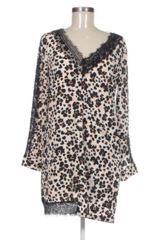 Ruha Liu.c, Méret M, Szín Sokszínű, Ár 7 739 Ft