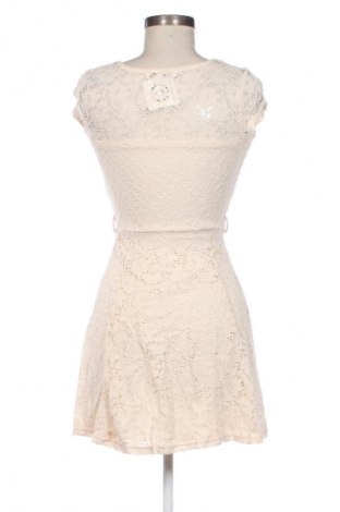 Φόρεμα Look, Μέγεθος S, Χρώμα  Μπέζ, Τιμή 24,49 €