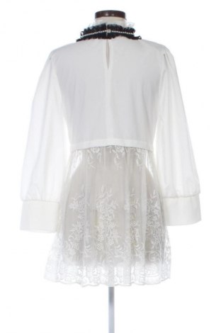 Kleid Lucy, Größe XL, Farbe Weiß, Preis 19,95 €