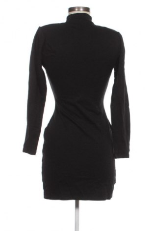Šaty  Mango, Velikost S, Barva Černá, Cena  229,00 Kč