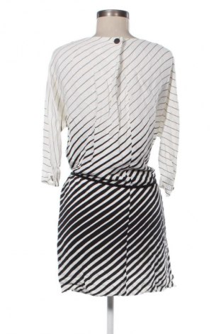 Kleid Mango, Größe XS, Farbe Mehrfarbig, Preis € 31,36