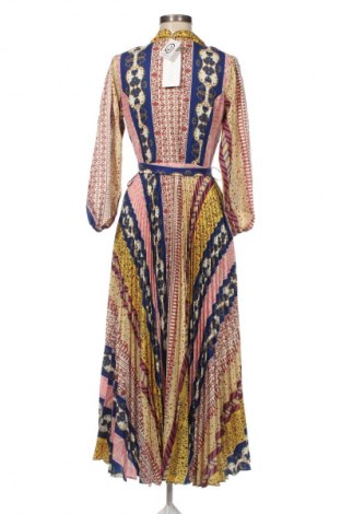 Рокля Mint & Mia, Размер M, Цвят Многоцветен, Цена 279,99 лв.