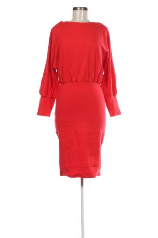 Рокля Moe, Размер L, Цвят Червен, Цена 109,99 лв.