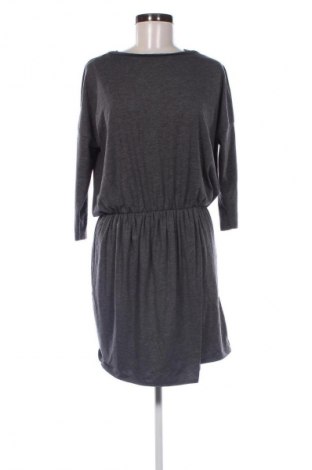 Ruha Mohito, Méret M, Szín Szürke, Ár 7 800 Ft