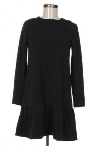 Kleid Mohito, Größe M, Farbe Schwarz, Preis 13,99 €