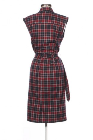 Рокля Mohito, Размер M, Цвят Многоцветен, Цена 39,03 лв.