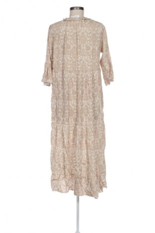 Рокля NEW COLLECTION, Размер L, Цвят Многоцветен, Цена 33,99 лв.