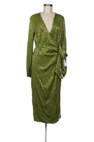 Kleid Never Fully Dressed, Größe M, Farbe Grün, Preis 82,99 €