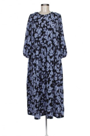 Šaty  New Look, Veľkosť XL, Farba Viacfarebná, Cena  20,02 €