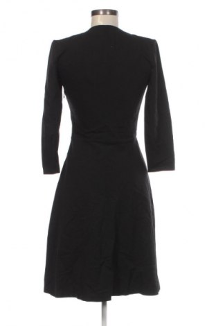 Рокля Nife, Размер S, Цвят Черен, Цена 189,99 лв.