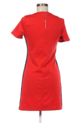 Рокля ONLY, Размер XS, Цвят Червен, Цена 16,99 лв.