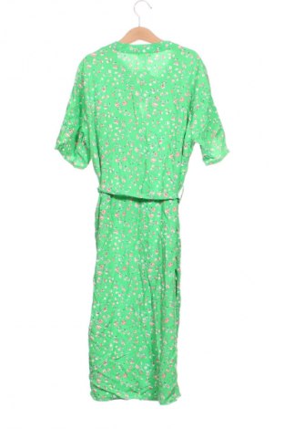 Рокля Object, Размер XS, Цвят Многоцветен, Цена 109,99 лв.