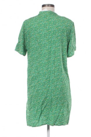 Kleid Object, Größe M, Farbe Mehrfarbig, Preis 24,55 €