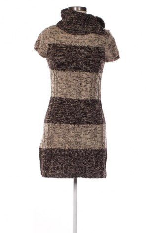 Ruha Okay, Méret M, Szín Sokszínű, Ár 2 979 Ft