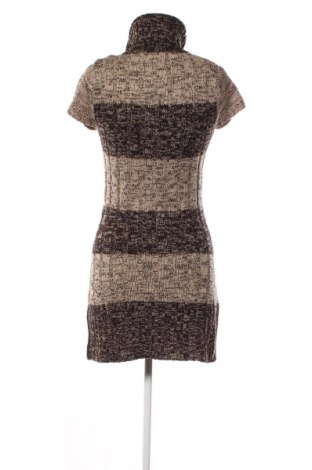 Ruha Okay, Méret M, Szín Sokszínű, Ár 2 979 Ft