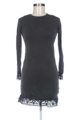 Kleid Orsay, Größe XS, Farbe Grau, Preis € 19,95